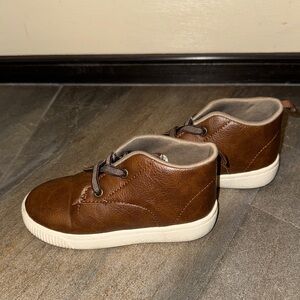 Carters Brown Leather High-Top Sneakers size 9 toddler